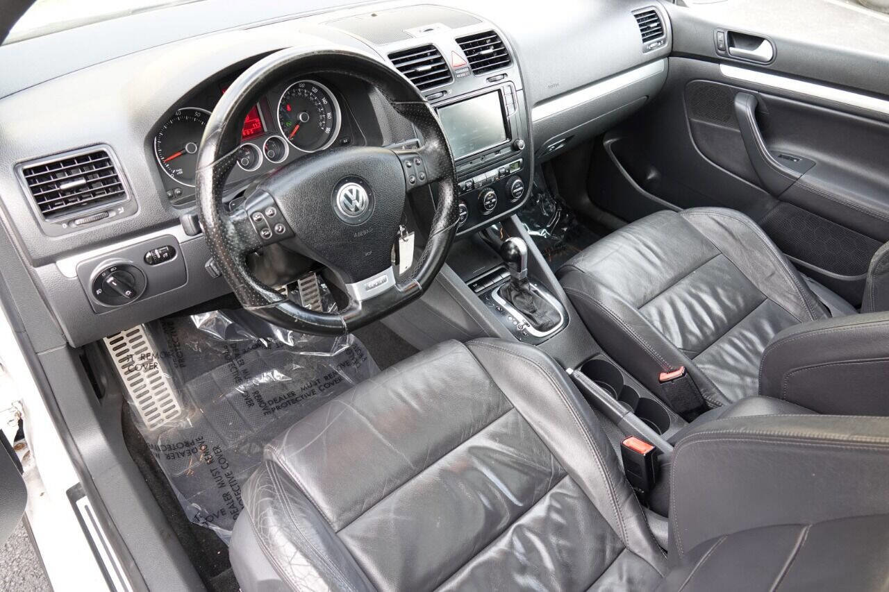 Used 2007 Volkswagen GTI 4-Door image 50
