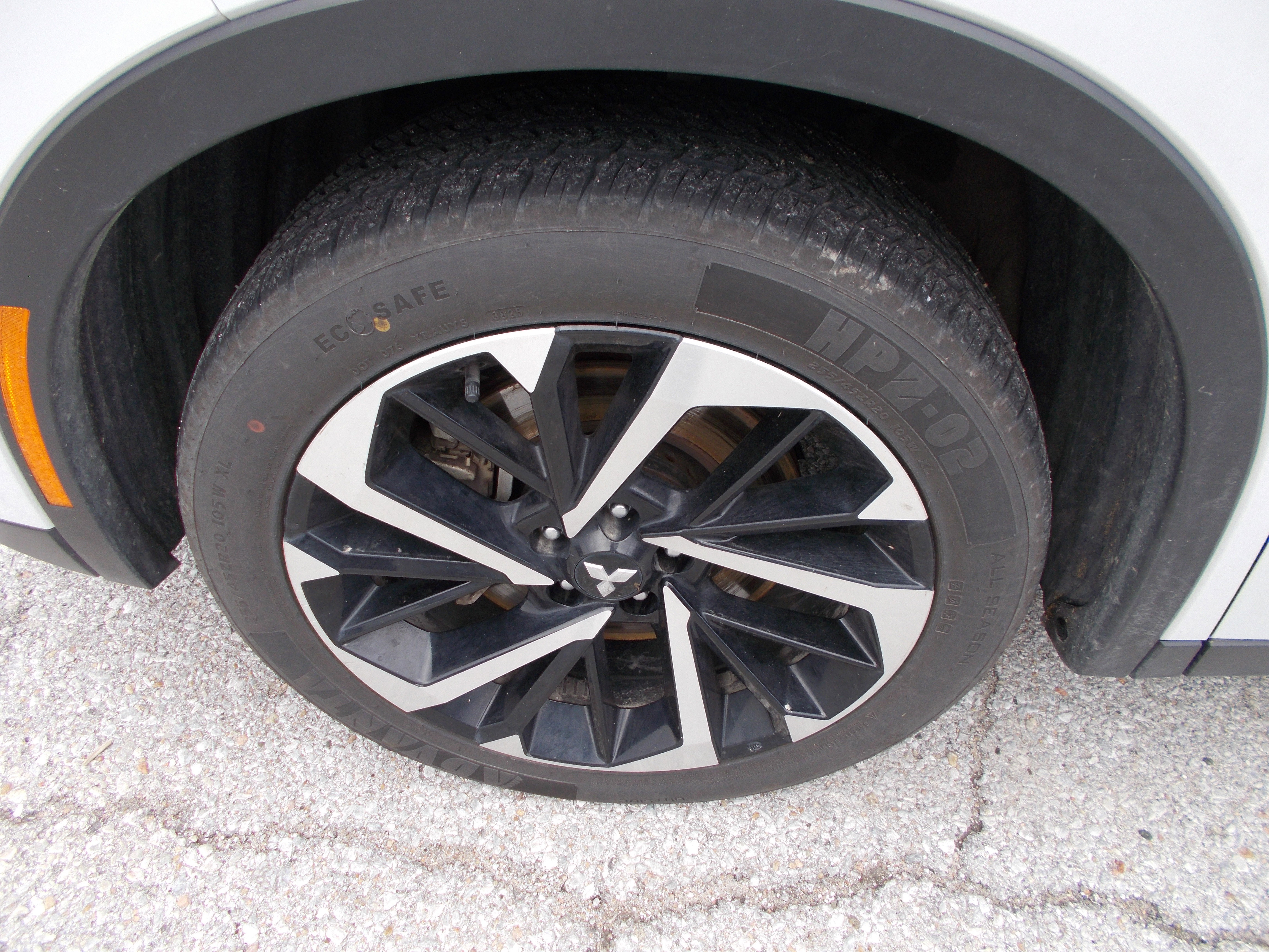 Used 2024 Mitsubishi Outlander SE FWD image 18