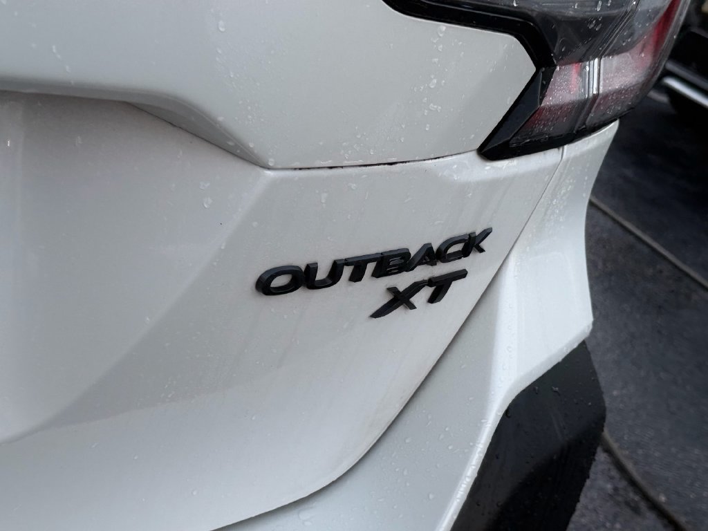 Used 2024 Subaru Outback Onyx Edition XT AWD/4WD image 16