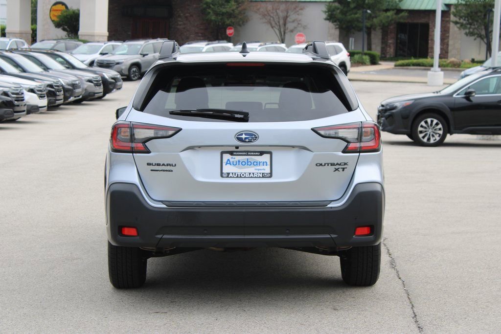 Certified 2024 Subaru Outback Onyx Edition XT image 6