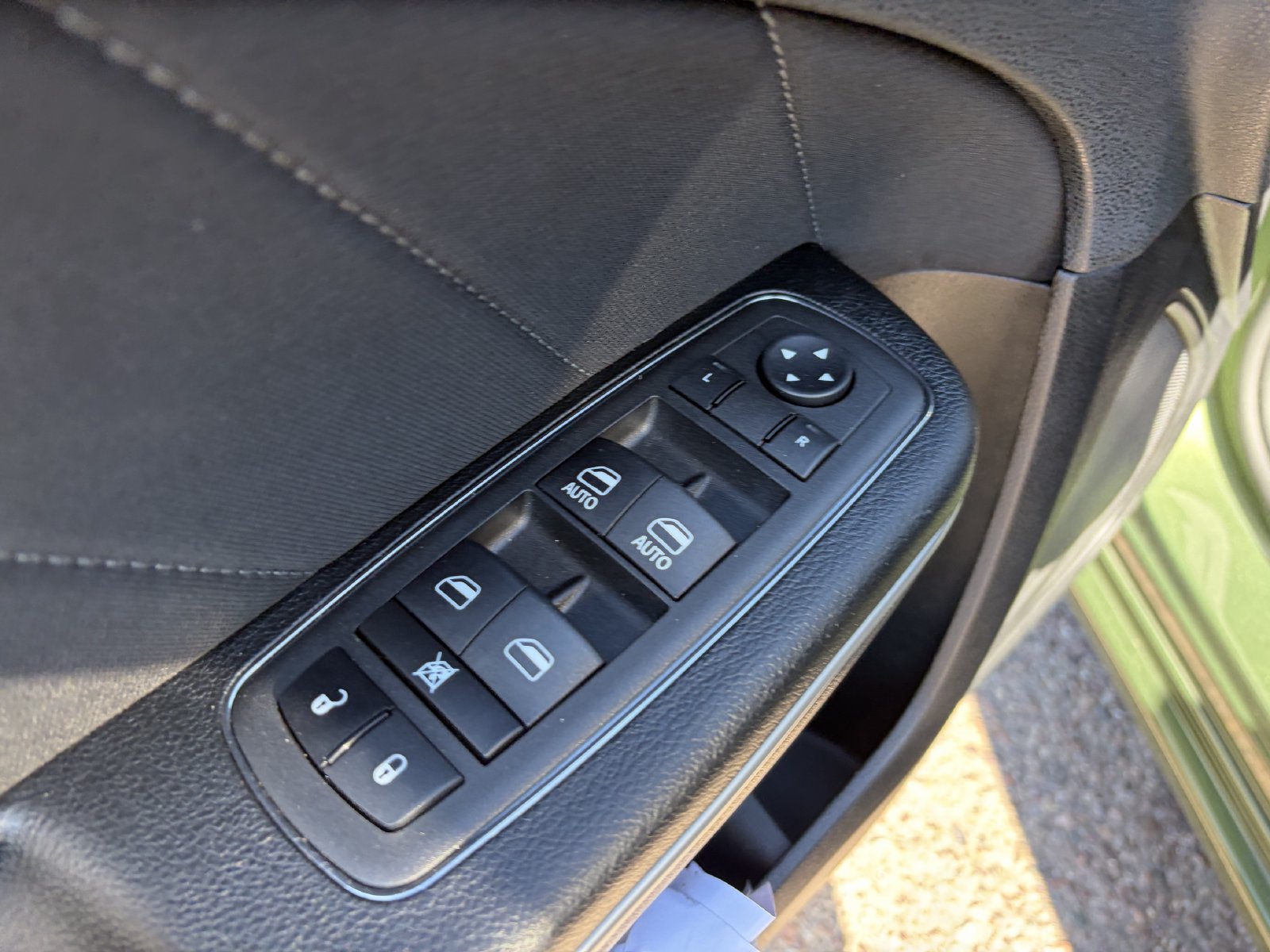 Used 2023 Dodge Charger SXT RWD image 27