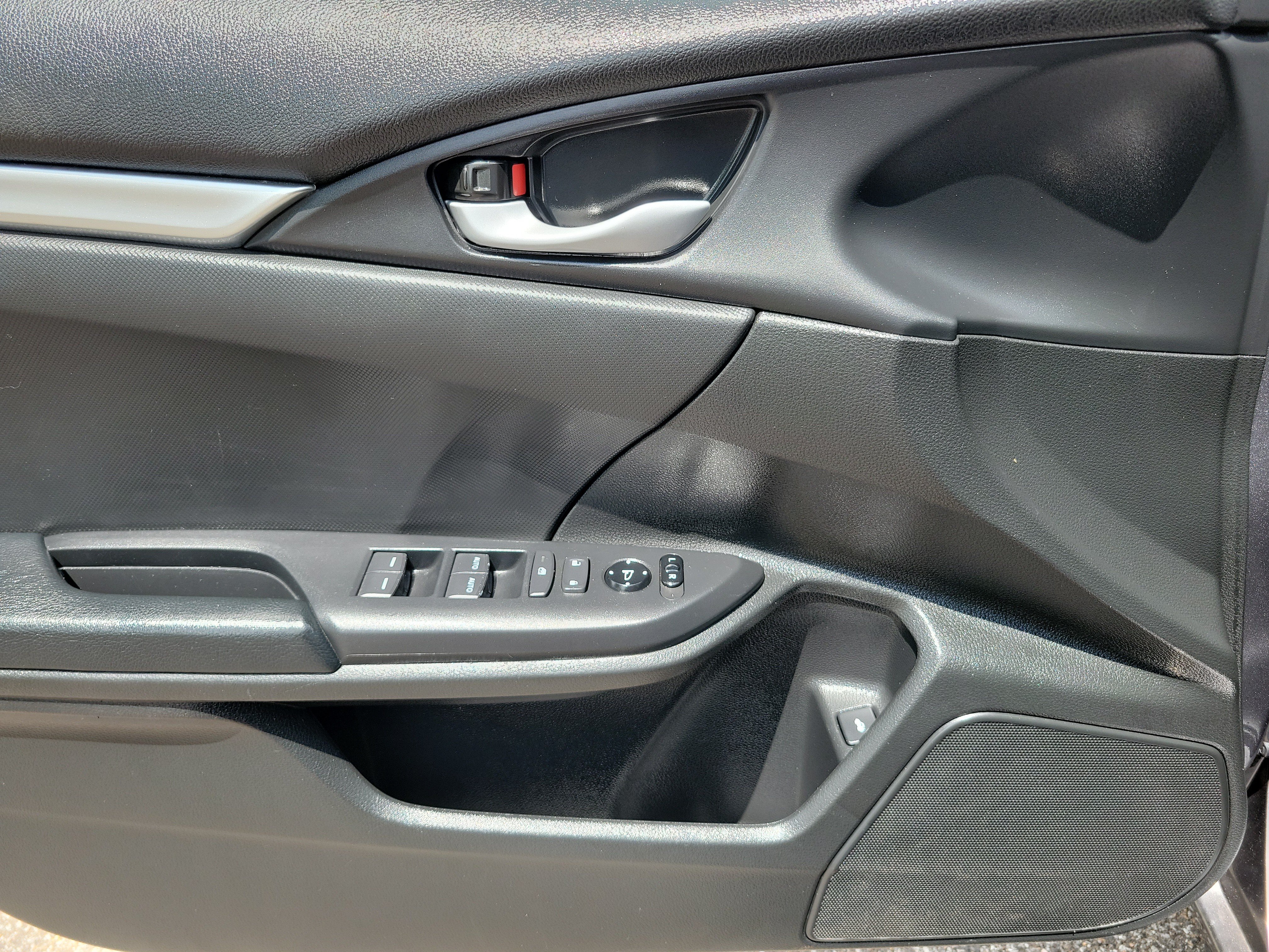 Used 2021 Honda Civic Sport image 23