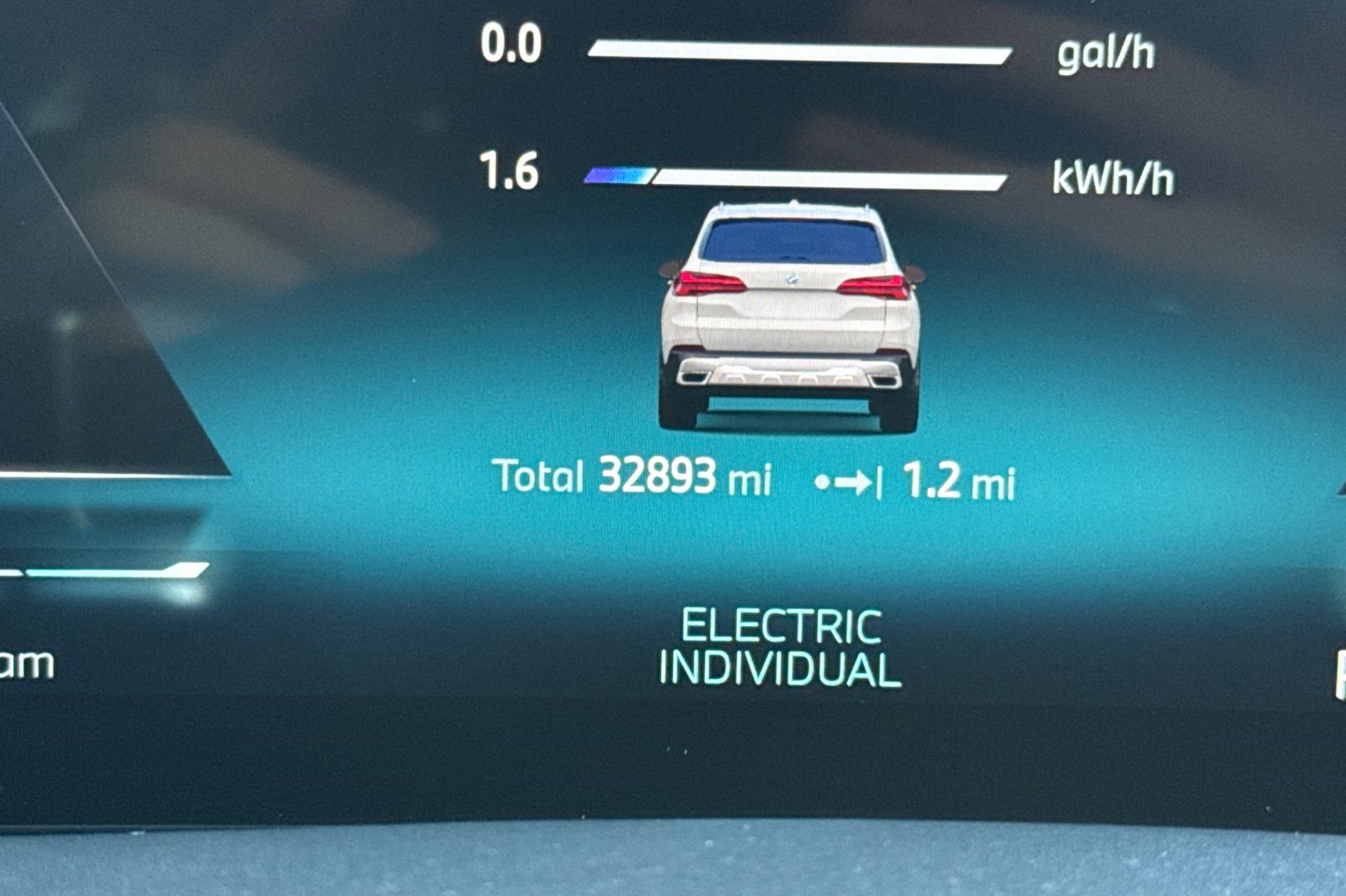 Certified 2024 BMW X5 xDrive50e w/ Premium Package image 34