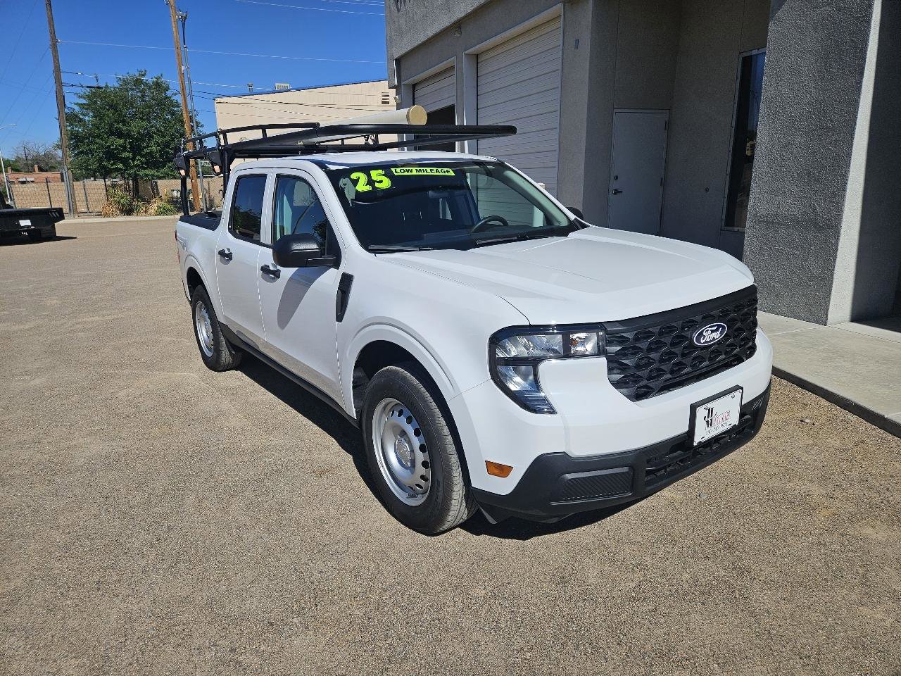 Used 2025 Ford Maverick XL w/ Equipment Group 102A AWD/4WD image 5