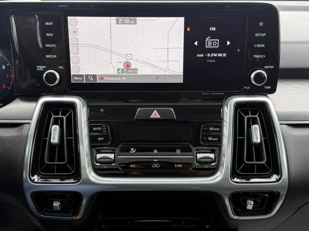 Used 2023 Kia Sorento SX AWD/4WD image 22