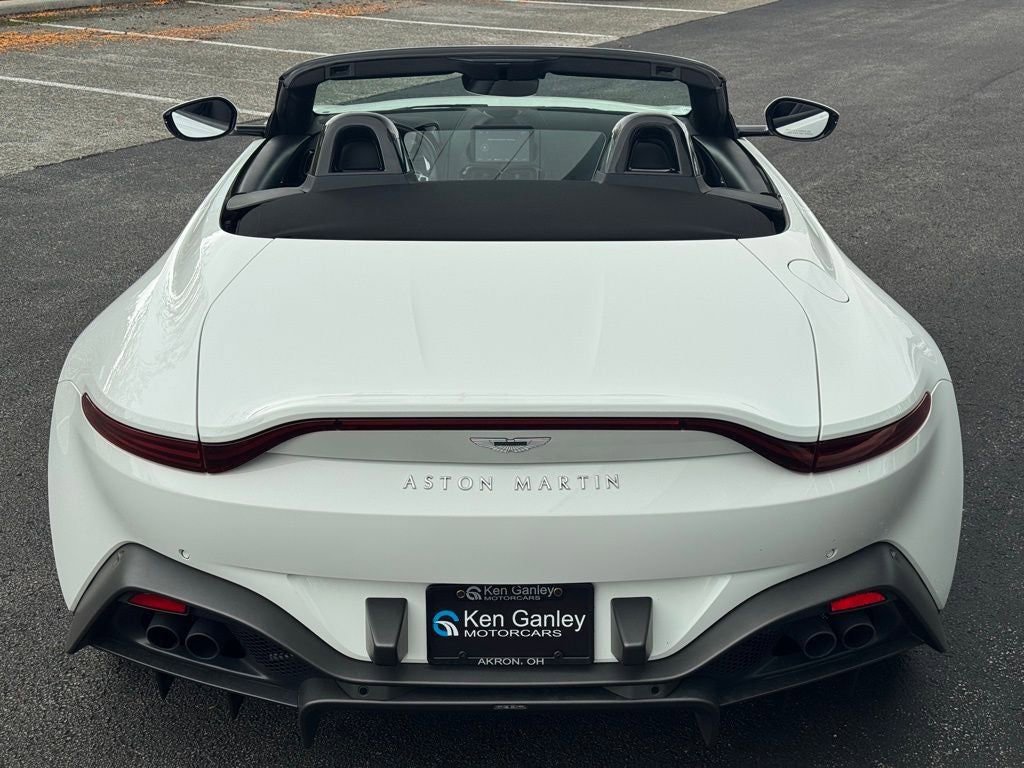 Used 2023 Aston Martin V8 Vantage Roadster image 6