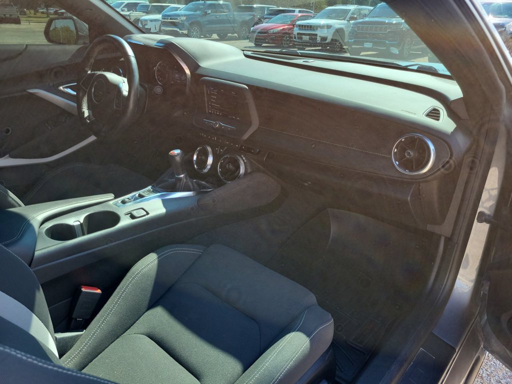 Certified 2022 Chevrolet Camaro LT RWD image 30
