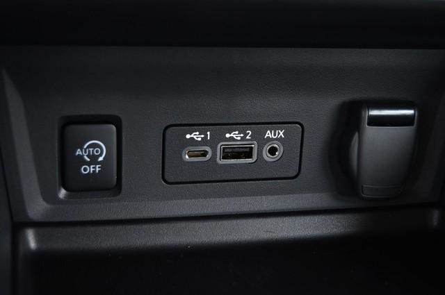 New 2025 Nissan Sentra SV w/ All-Weather Package image 16