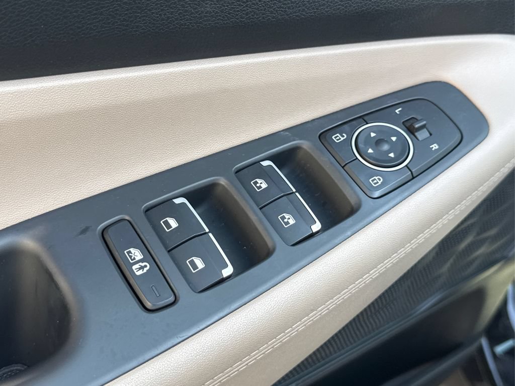 Certified 2023 Hyundai Santa Fe SEL AWD/4WD image 32