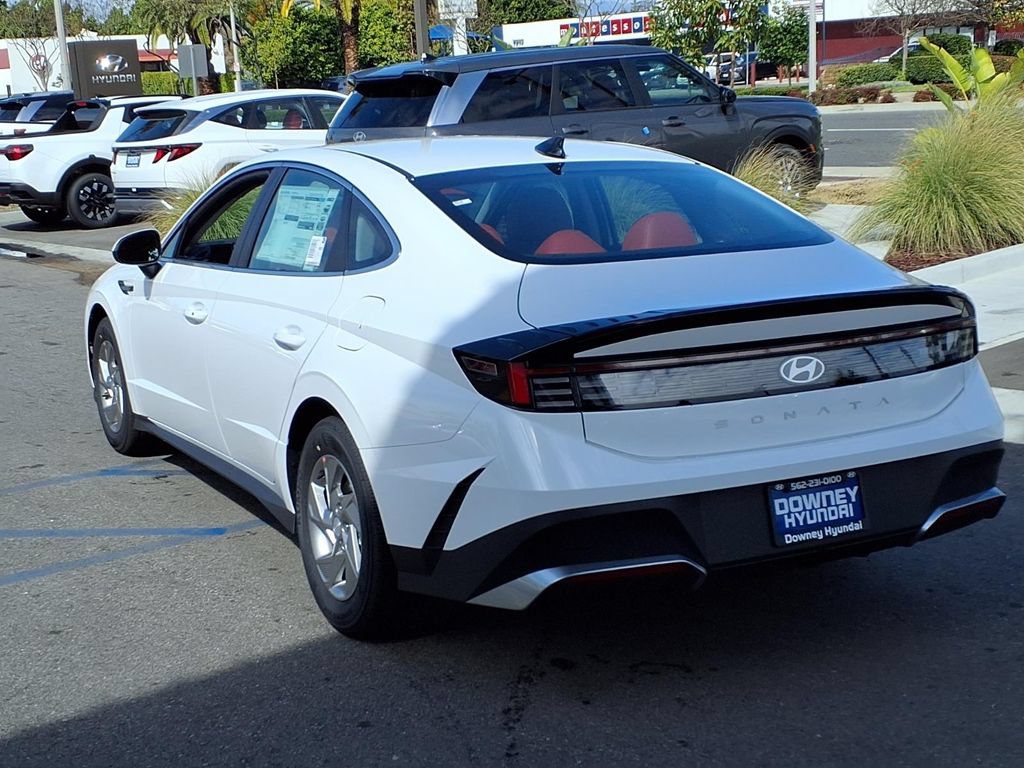 New 2026 Hyundai Sonata SE FWD image 6