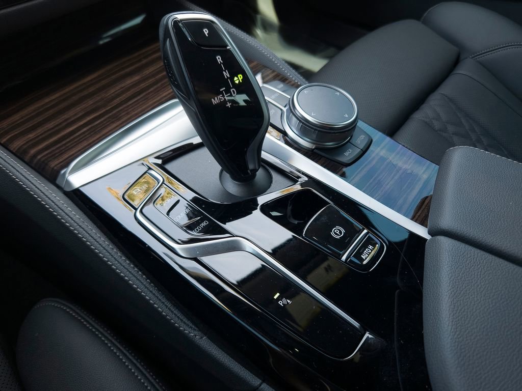 Used 2023 BMW 540i w/ M Sport Package image 10