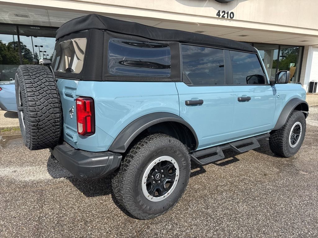 Used 2023 Ford Bronco Black Diamond w/ Sasquatch Package AWD/4WD image 12