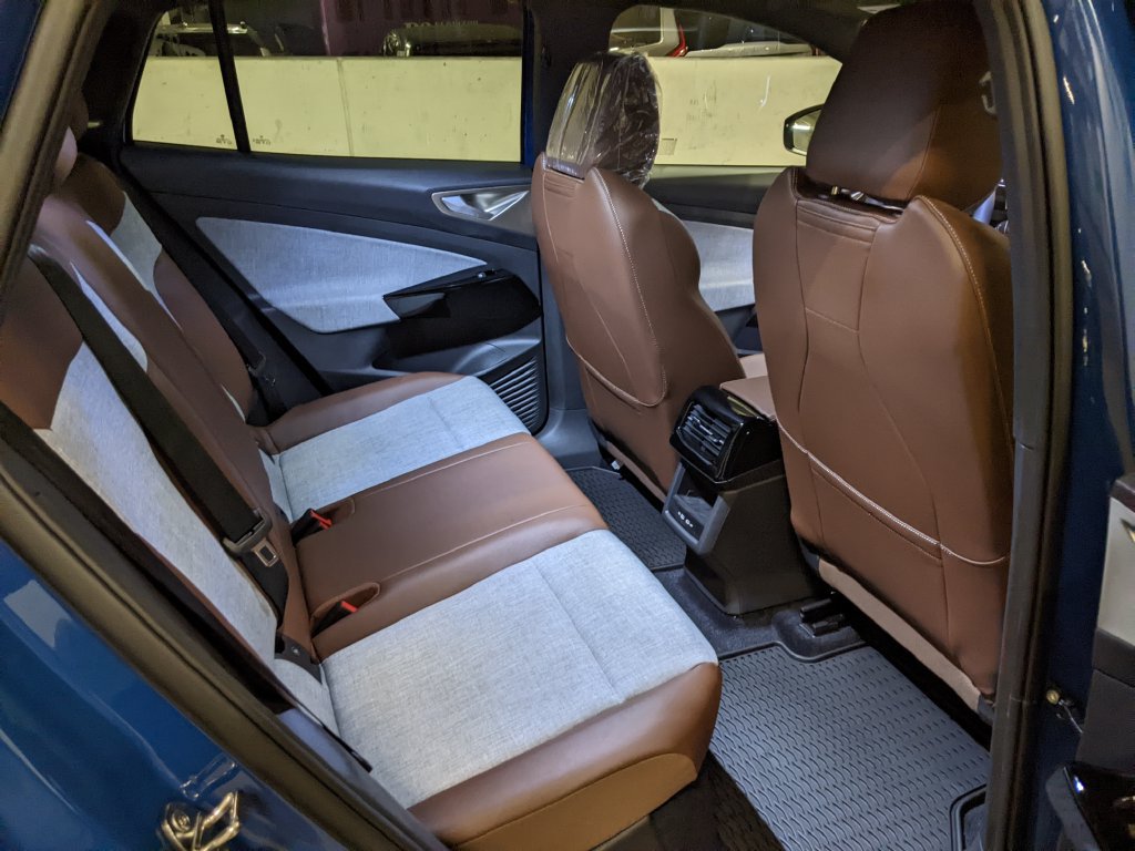 New 2026 Volkswagen ID.4 Pro RWD image 24