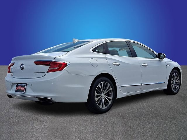Used 2017 Buick LaCrosse Premium image 4