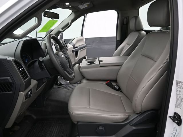 Used 2022 Ford F250 XL w/ Power Equipment Group image 8