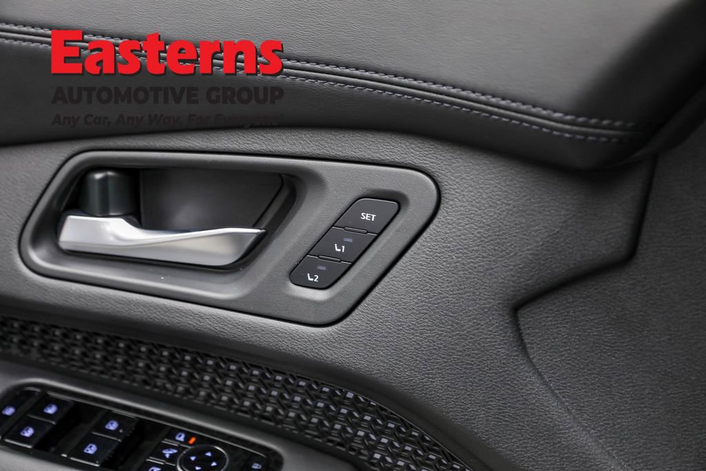 Used 2023 Nissan Ariya FWD image 21