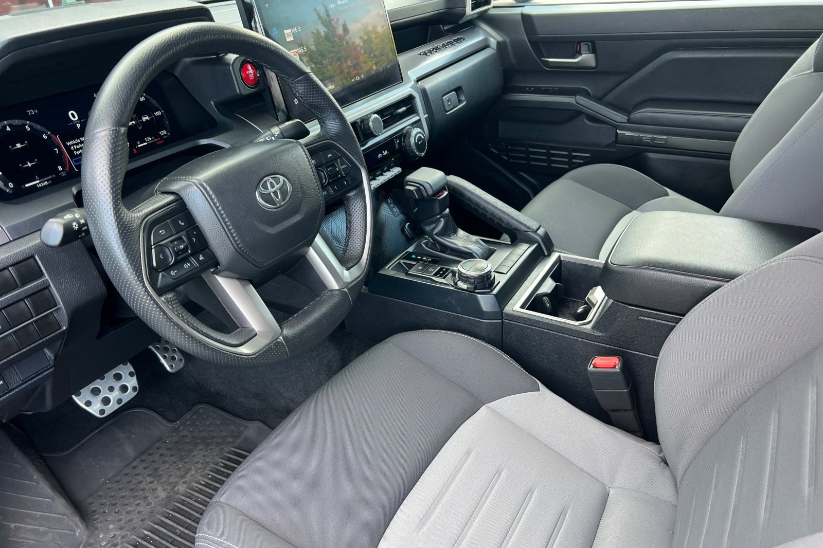 Used 2024 Toyota Tacoma TRD Sport image 7