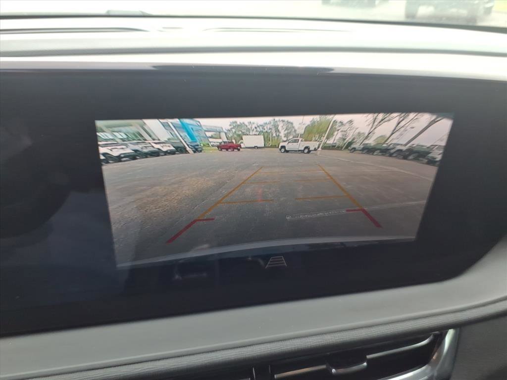 Used 2025 Buick Envista Sport Touring FWD image 10