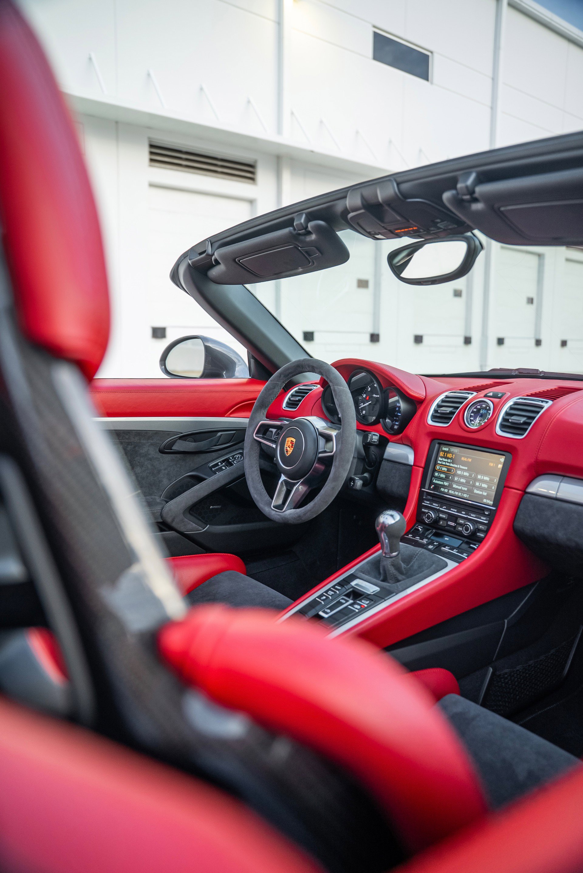 Used 2016 Porsche Boxster Spyder image 14