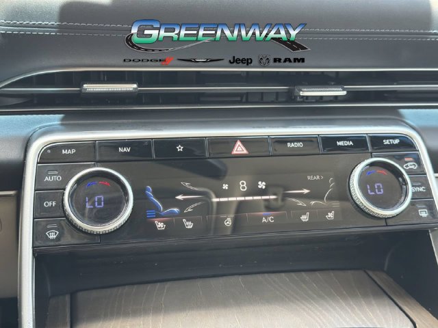 Used 2021 Genesis GV80 2.5T w/ Prestige Package 04 AWD/4WD image 26