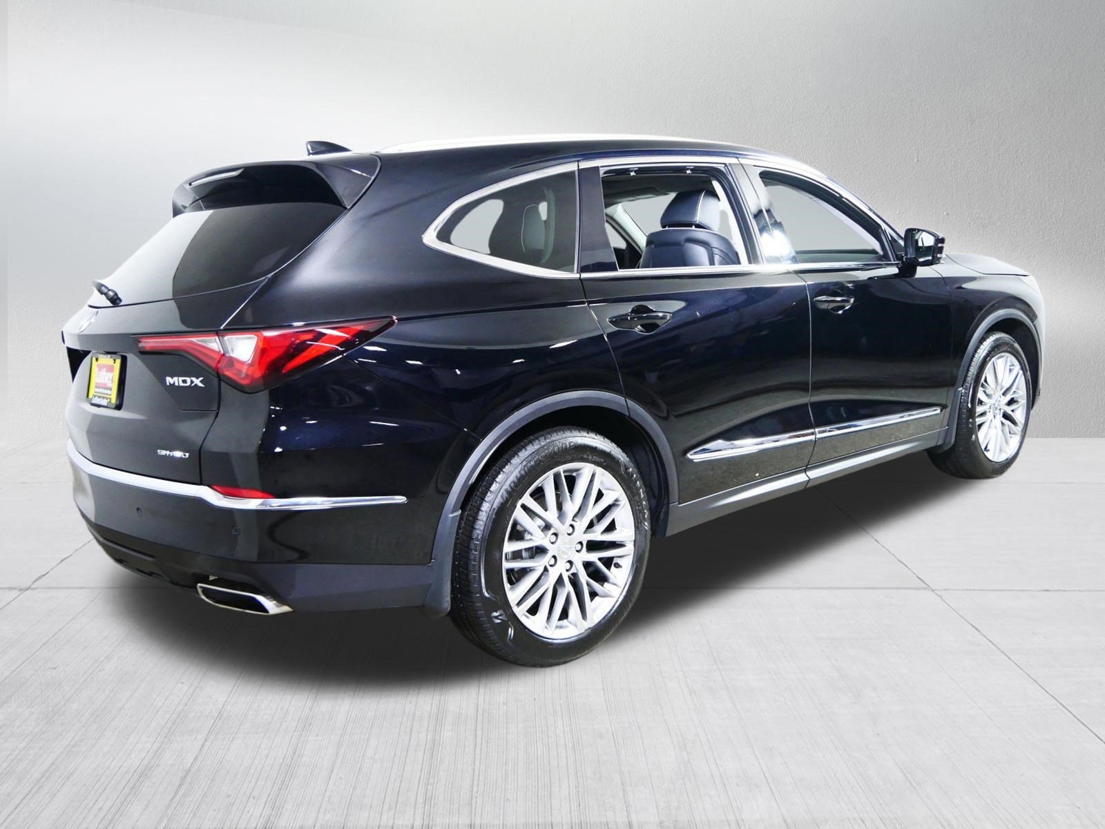 Used 2023 Acura MDX SH-AWD w/ Advance Package image 7