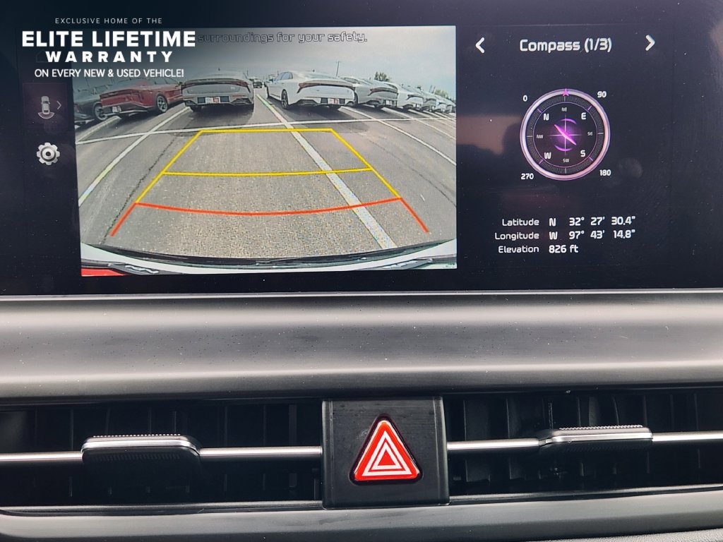 Used 2024 Kia Seltos EX FWD image 17