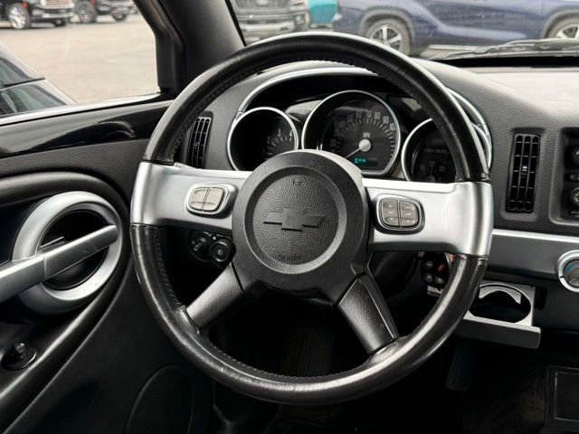 Used 2003 Chevrolet SSR w/ Preferred Equipment Group RWD image 19