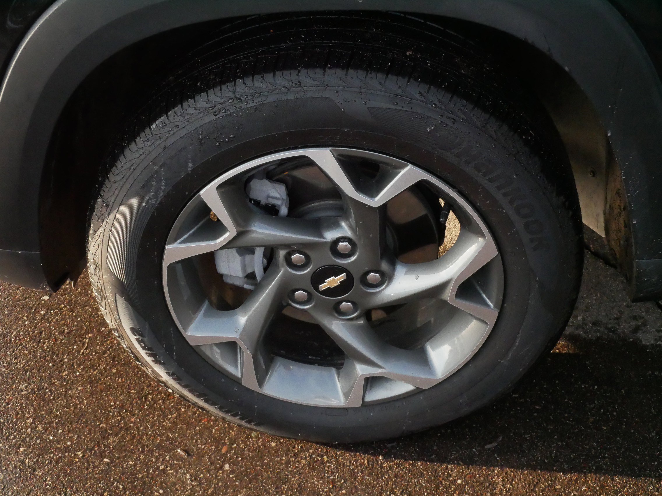 Used 2025 Chevrolet Trax LT w/ LT Convenience Package image 15