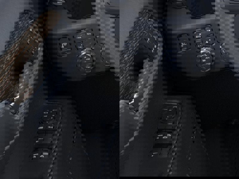 New 2026 GMC Sierra 1500 SLT image 22