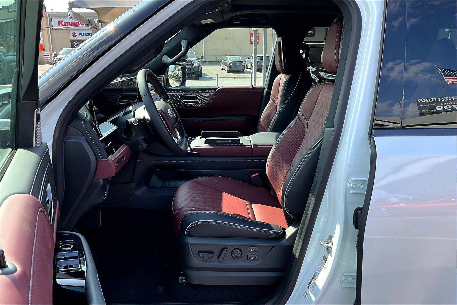 New 2026 INFINITI QX80 Autograph image 13