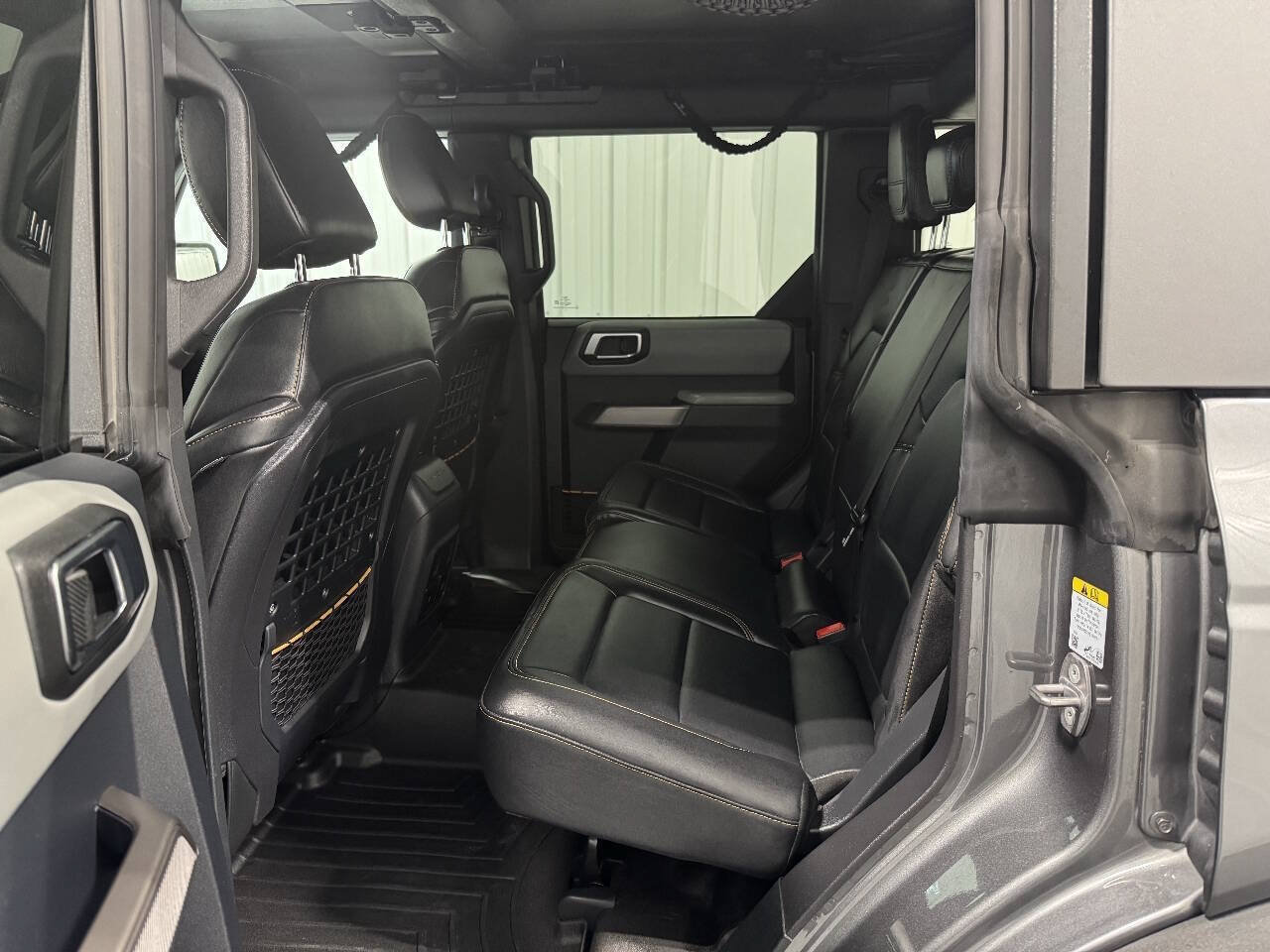Used 2022 Ford Bronco Badlands w/ Sasquatch Package AWD/4WD image 10