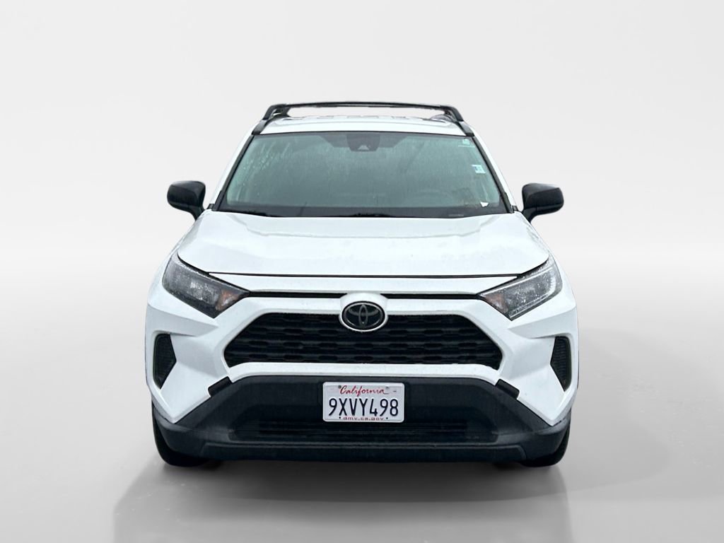 Used 2021 Toyota RAV4 LE FWD image 9