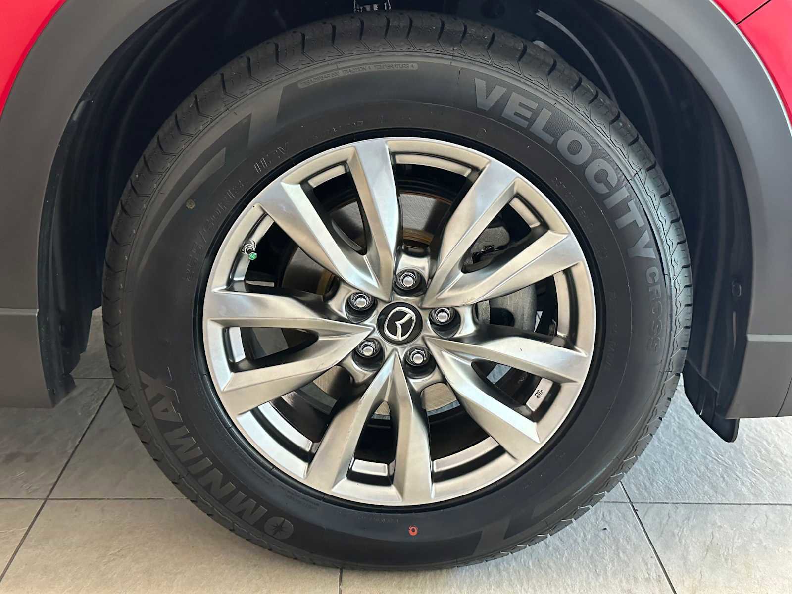 Used 2018 MAZDA CX-9 Touring w/ Touring Premium Package image 8