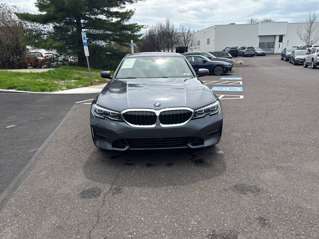 Used 2021 BMW 330i xDrive Sedan w/ Premium Package image 8