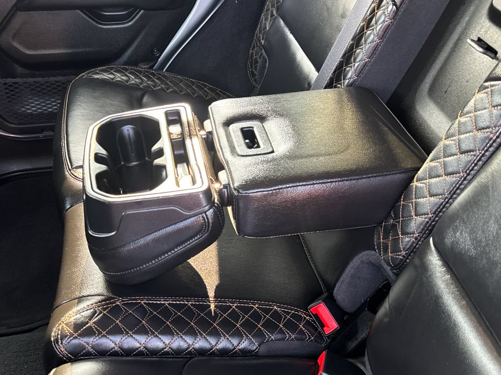 Used 2022 Jeep Wrangler Unlimited Sahara AWD/4WD image 38