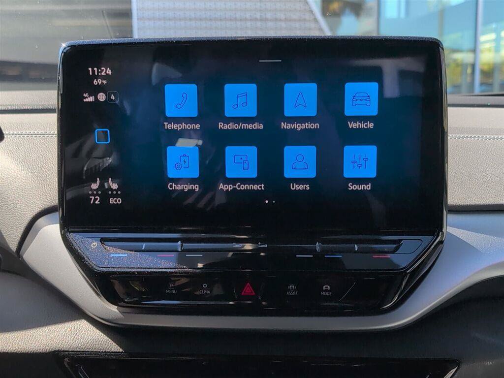 Used 2023 Volkswagen ID.4 Pro RWD image 11