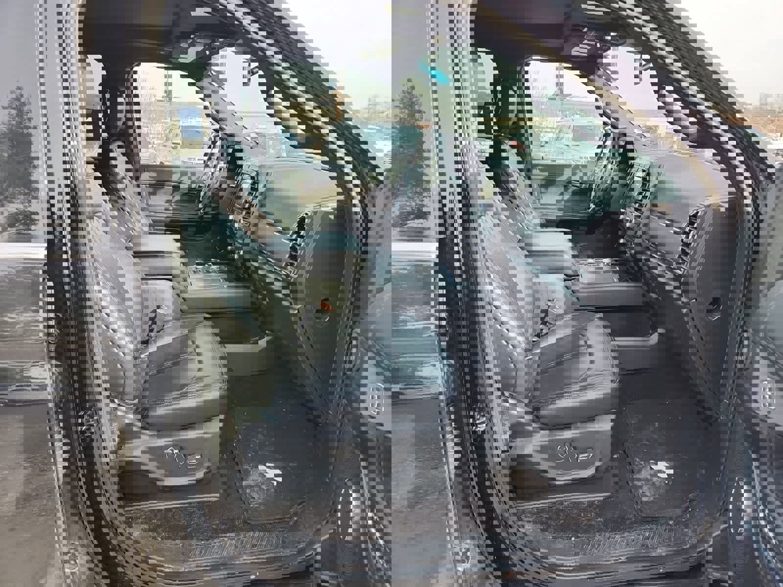 Used 2020 Ford Expedition Max Limited w/ Equipment Group 301A image 19