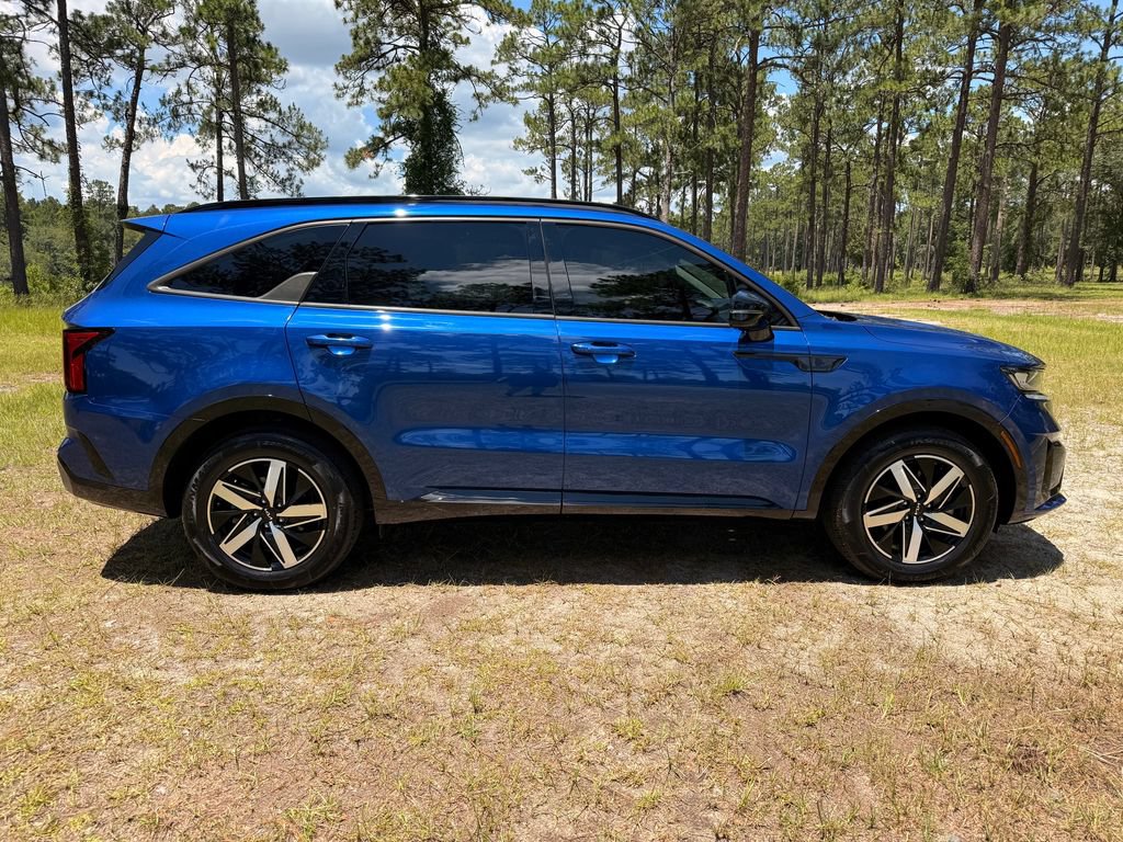 Used 2023 Kia Sorento S w/ Panoramic Sunroof Package FWD image 6
