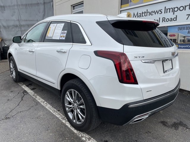 Used 2022 Cadillac XT5 Premium Luxury image 3