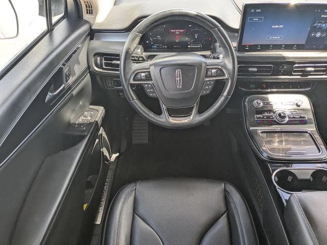 Certified 2023 Lincoln Nautilus FWD image 16