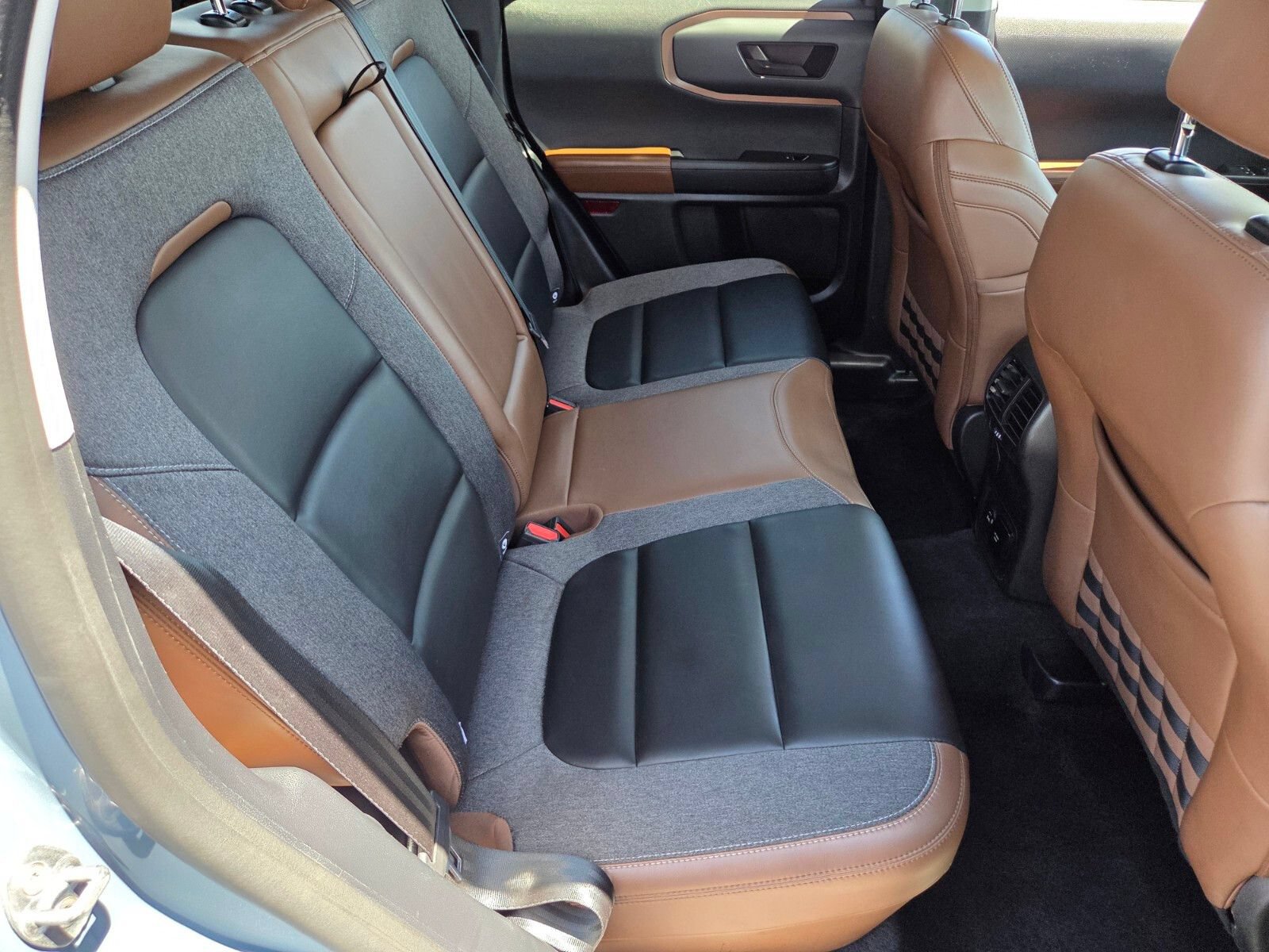 Certified 2024 Ford Bronco Sport Outer Banks w/ Topo Graphic Package AWD/4WD image 14
