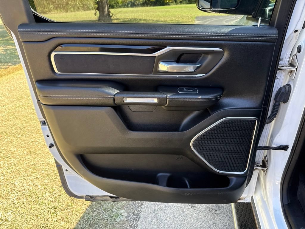 Used 2021 RAM 1500 Laramie AWD/4WD image 29