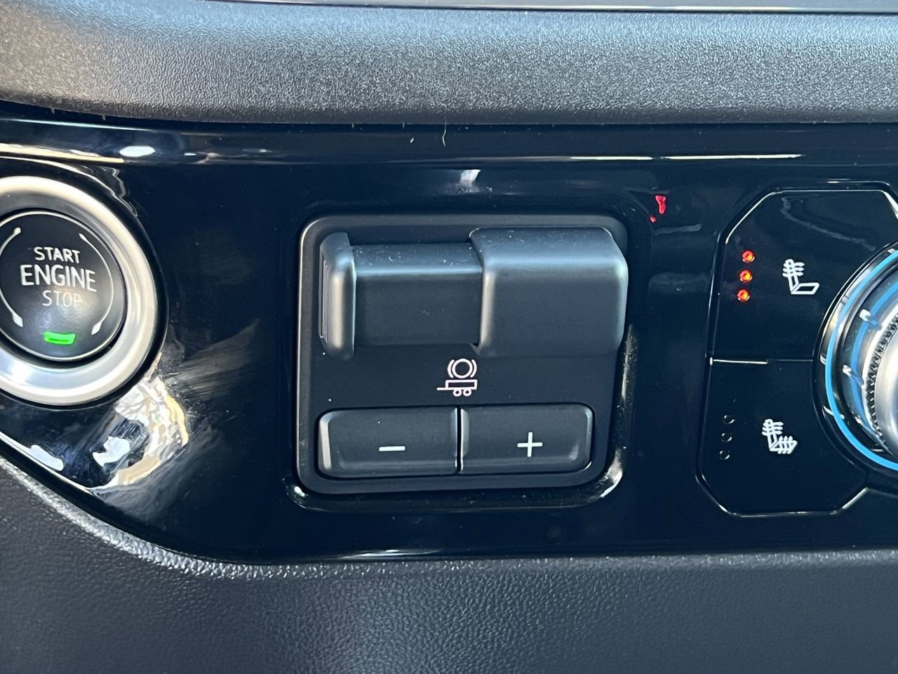 Used 2024 Chevrolet Silverado 1500 LT Trail Boss w/ Convenience Package II image 23