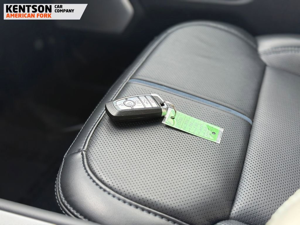 Used 2026 Ford F350 Platinum w/ FX4 Off-Road Package image 49