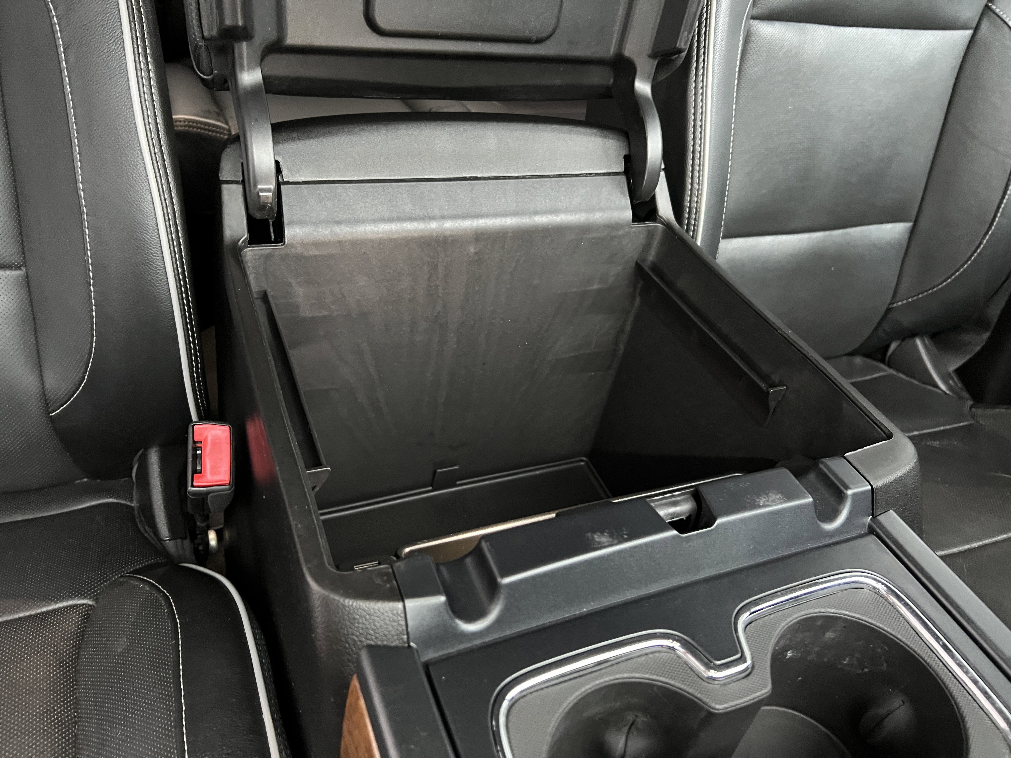 Used 2018 Chevrolet Silverado 2500 High Country w/ Duramax Plus Package image 24