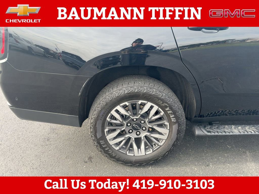 Used 2025 Chevrolet Tahoe Z71 w/ Comfort Package AWD/4WD image 30