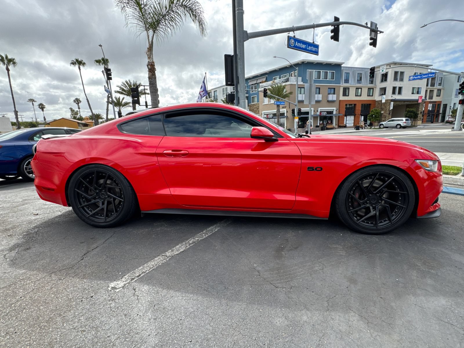 Used 2016 Ford Mustang GT w/ GT Performance Package RWD image 4