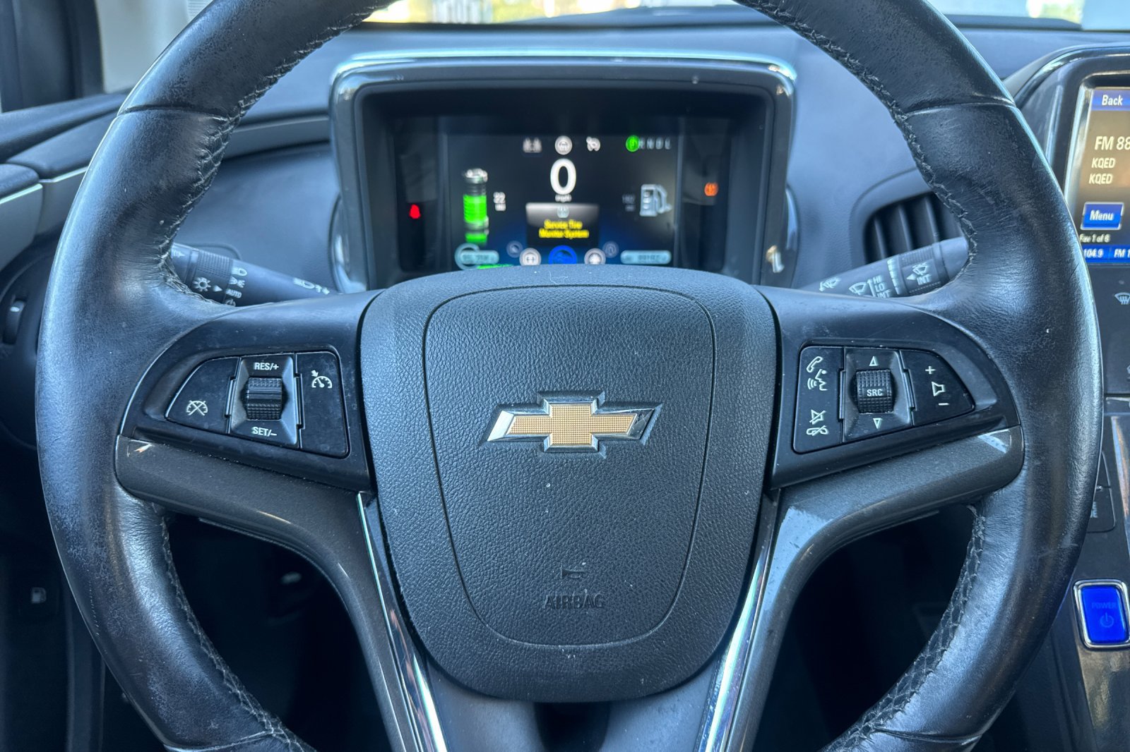 Used 2015 Chevrolet Volt Premium w/ Premium Trim Package FWD image 35