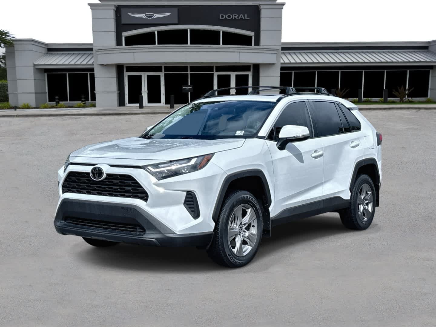Used 2024 Toyota RAV4 XLE w/ Convenience Package FWD image 1