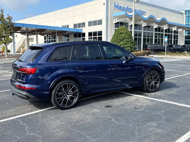 Used 2023 Audi Q7 3.0T Prestige w/ Prestige Package AWD/4WD image 3